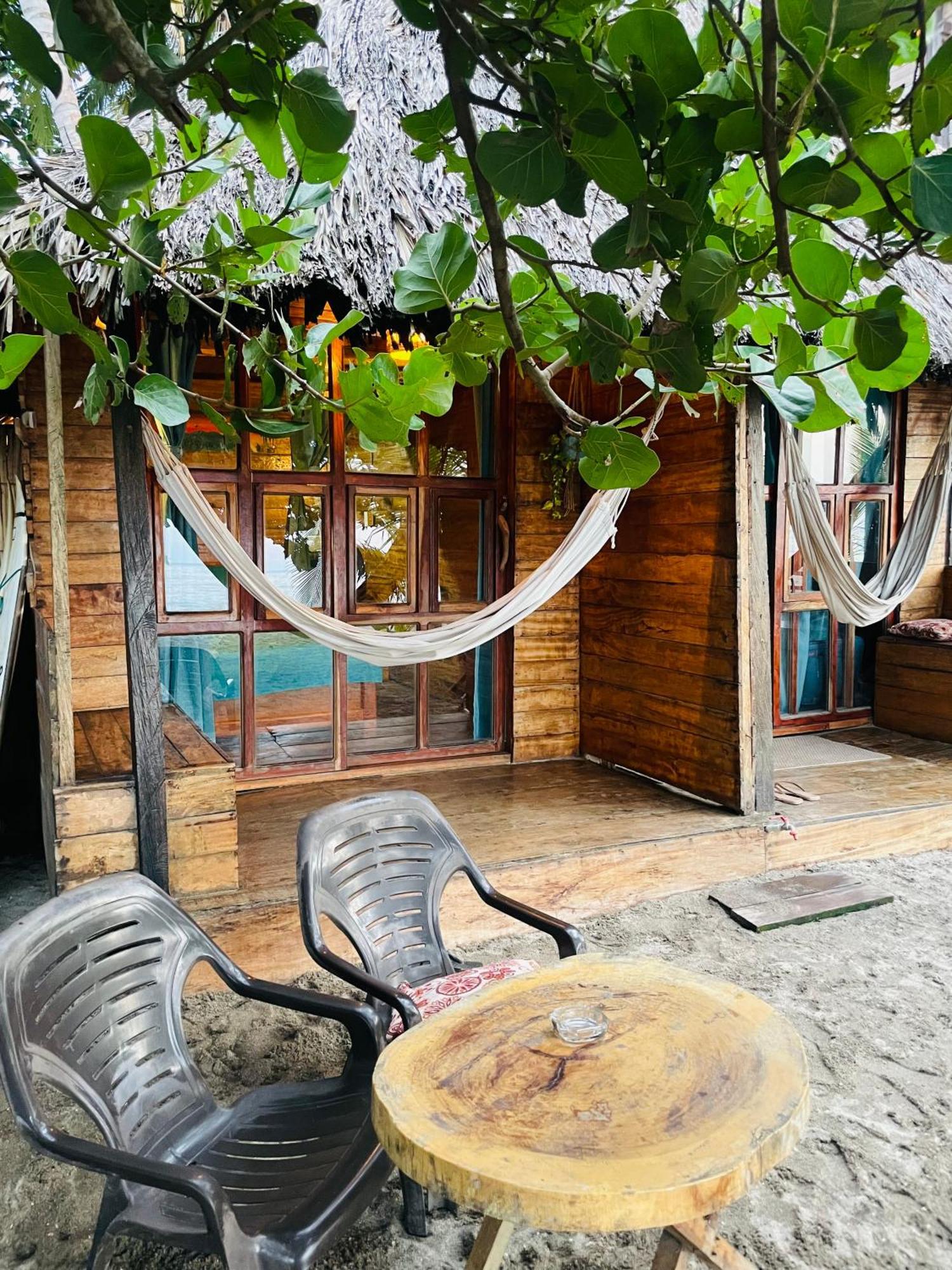 Chill And Surf Mendihuaca Otel Guachaca Dış mekan fotoğraf
