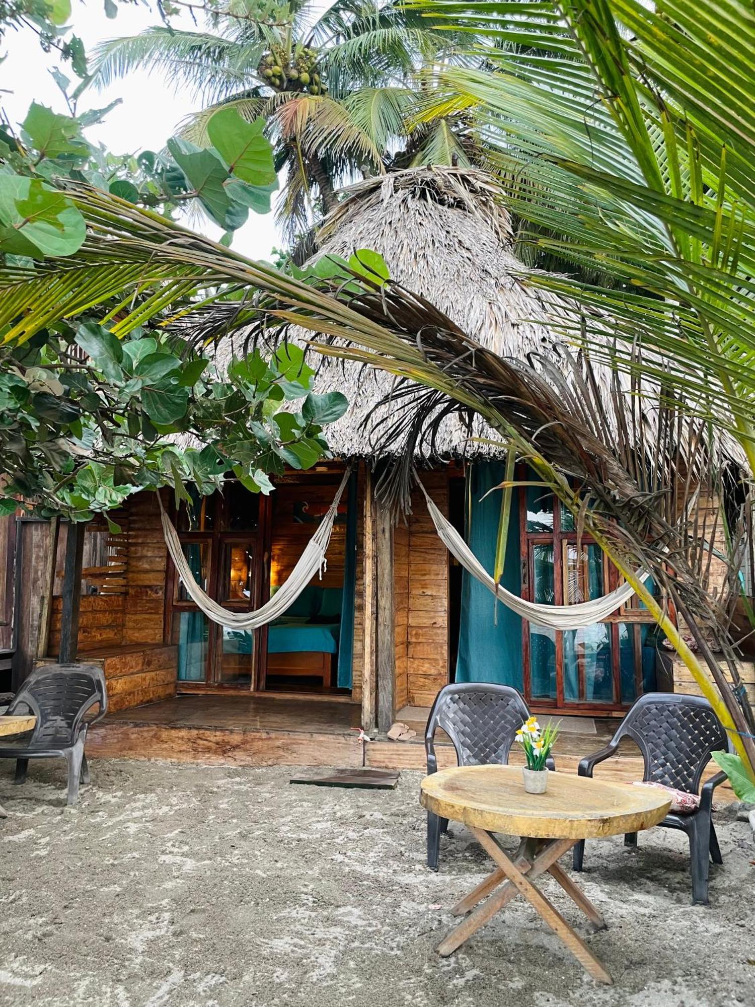 Chill And Surf Mendihuaca Otel Guachaca Dış mekan fotoğraf
