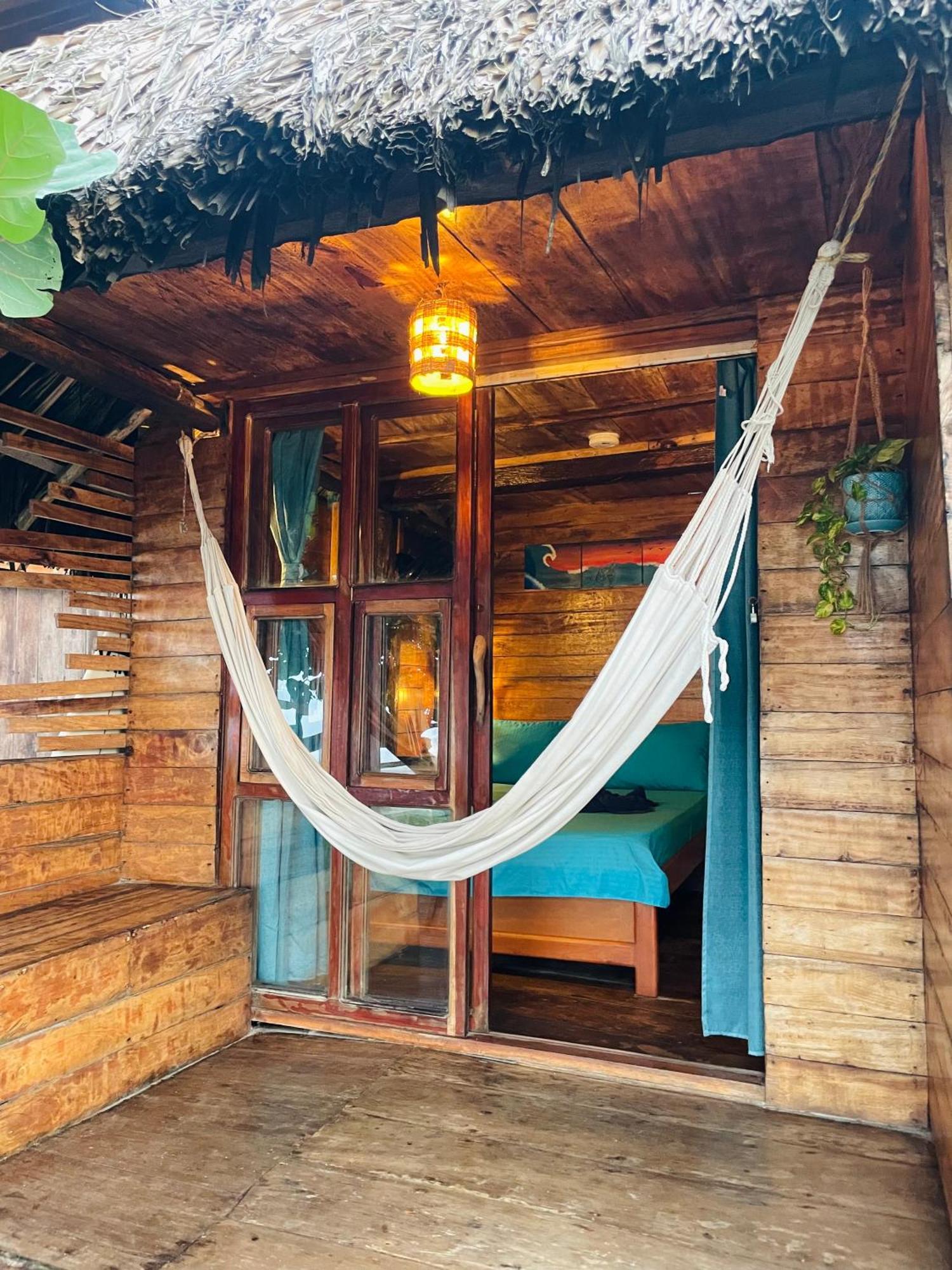 Chill And Surf Mendihuaca Otel Guachaca Dış mekan fotoğraf